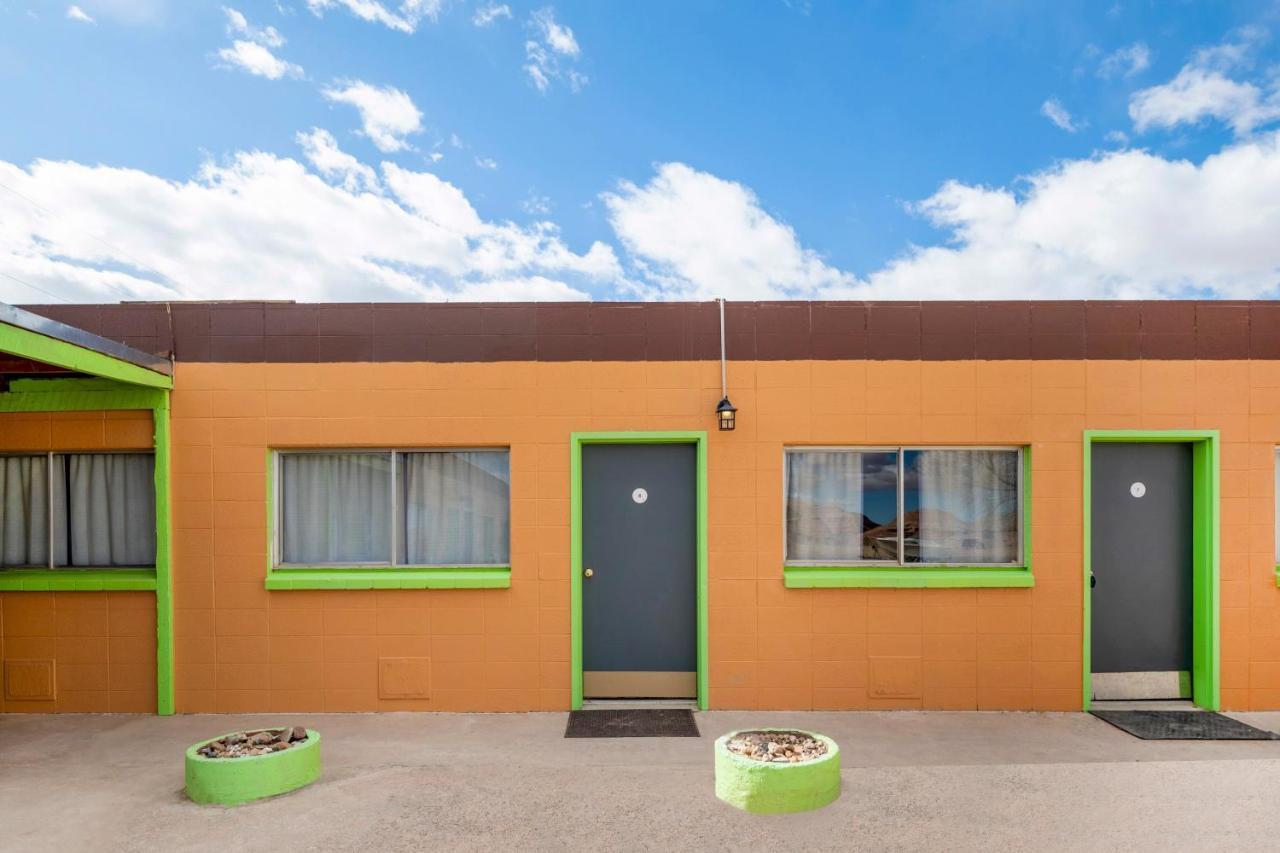 Oyo Hotel Hanksville, Ut מראה חיצוני תמונה