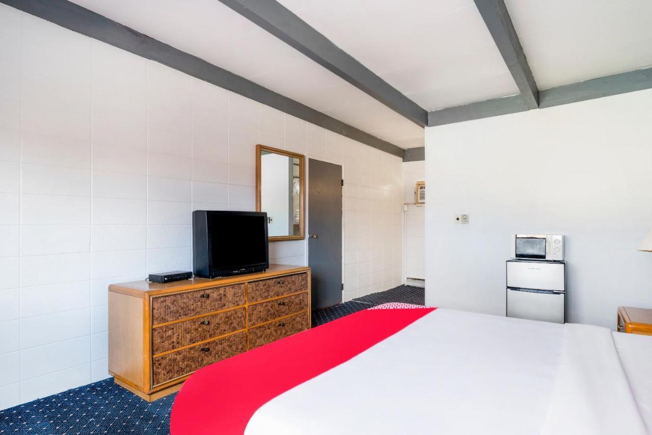 Oyo Hotel Hanksville, Ut מראה חיצוני תמונה