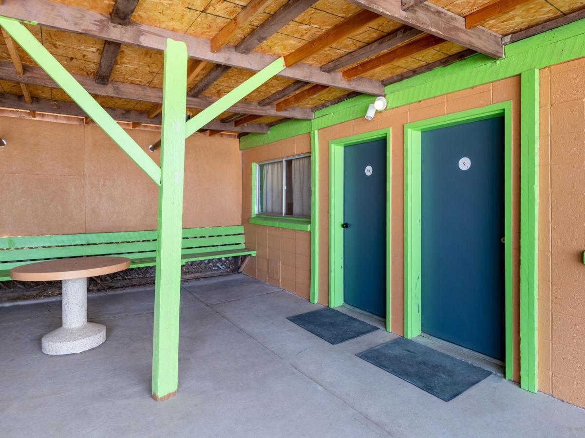 Oyo Hotel Hanksville, Ut מראה חיצוני תמונה