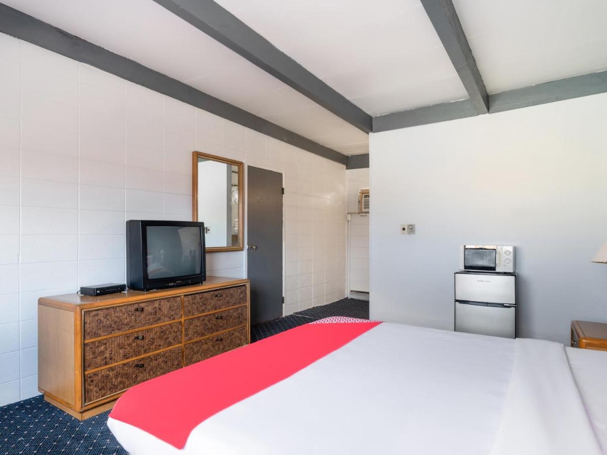 Oyo Hotel Hanksville, Ut מראה חיצוני תמונה